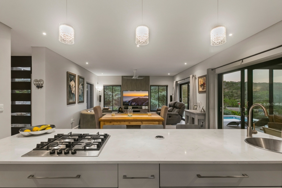 3 Bedroom Property for Sale in Myoli Beach Western Cape